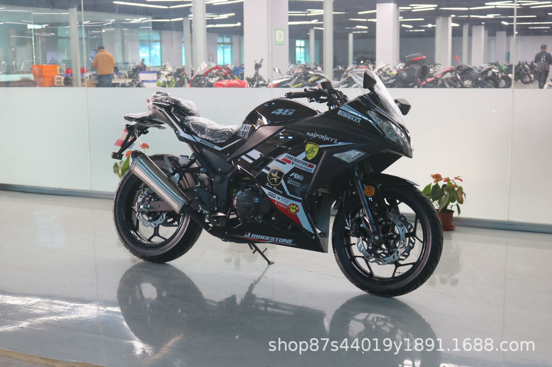 License-able motorcycle Kawasaki Ninja, twin-cylinder racing replica, Horizon sportbike, adult gasoline-powered sportbike, complete vehicle