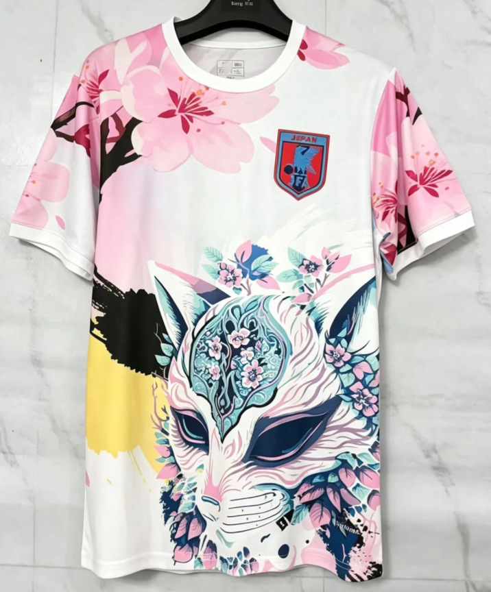 25-26 Nueva camiseta de anime de camiseta japonesa One Piece Samurai Sakura Dragon Ball Uniforme de fútbol transfronterizo de edición especial