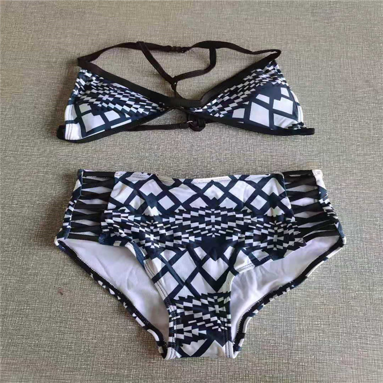 兴城百诚制衣2021欧美分体露背性感女士游泳温泉泳装比基尼