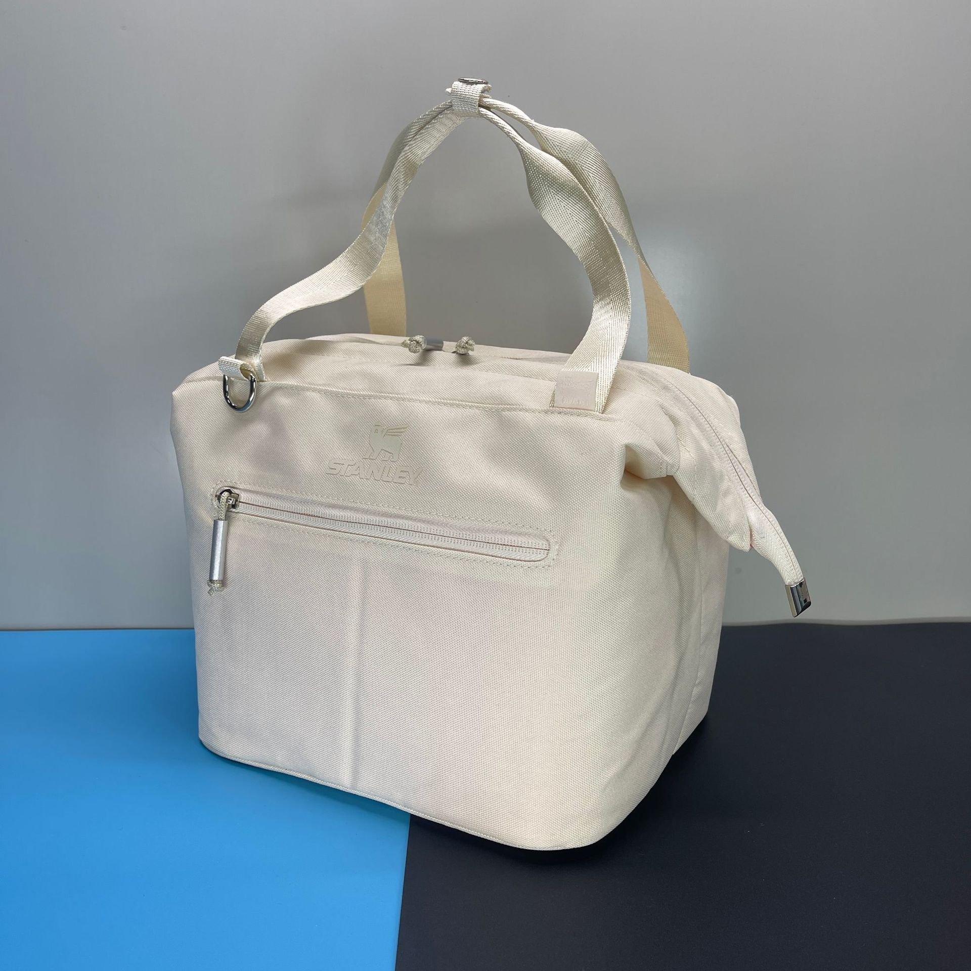 오프화이트 가방 당일배송 가능