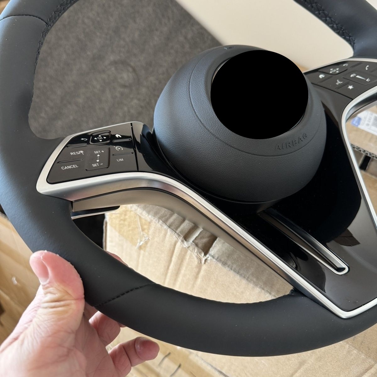 Suitable for Upgrading and Modifying the Old Models of Mercedes-Benz E-Class, C-Class, S-Class, and A-Class to the New Butterfly Maybach Steering Wheel