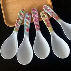 8827【しゃもじ】プラスチック製しゃもじ1元1点の露店商品の卸売り