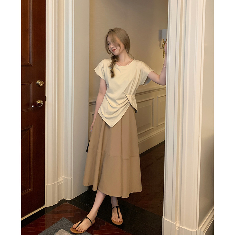 [Designer T-Shirt] Irregular Pleated Round Neck Short-Sleeved T-Shirt Women's Summer New Loose Top X2722