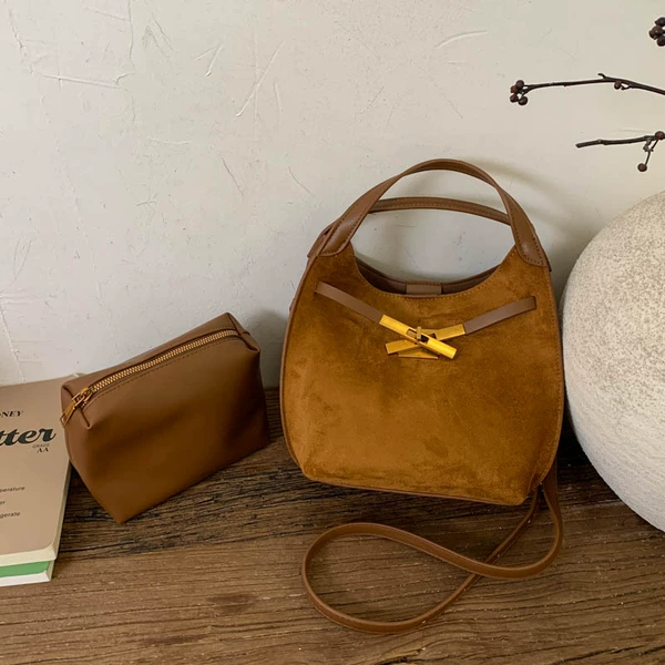Suede, brown