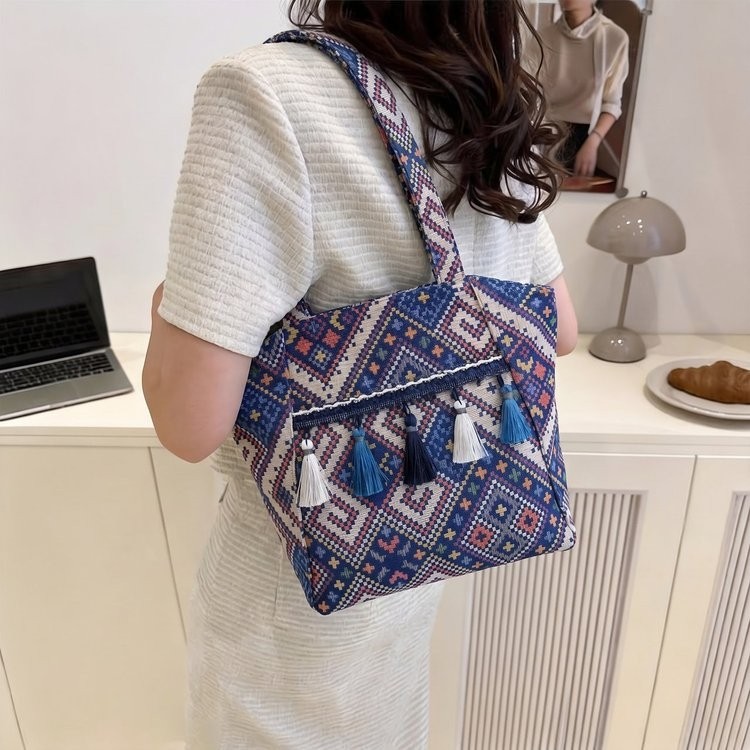 2026 moda nacional estilo flujo bolso de hombro popular nuevo bolso de viaje bolso de estilo chino bolso de mujer moda image 1