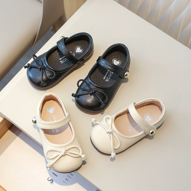 Однослойная обувь для девочек 2024 года, Весенняя детская кожаная обувь в Корейском стиле с бантом, простая Удобная милая детская обувь в горох