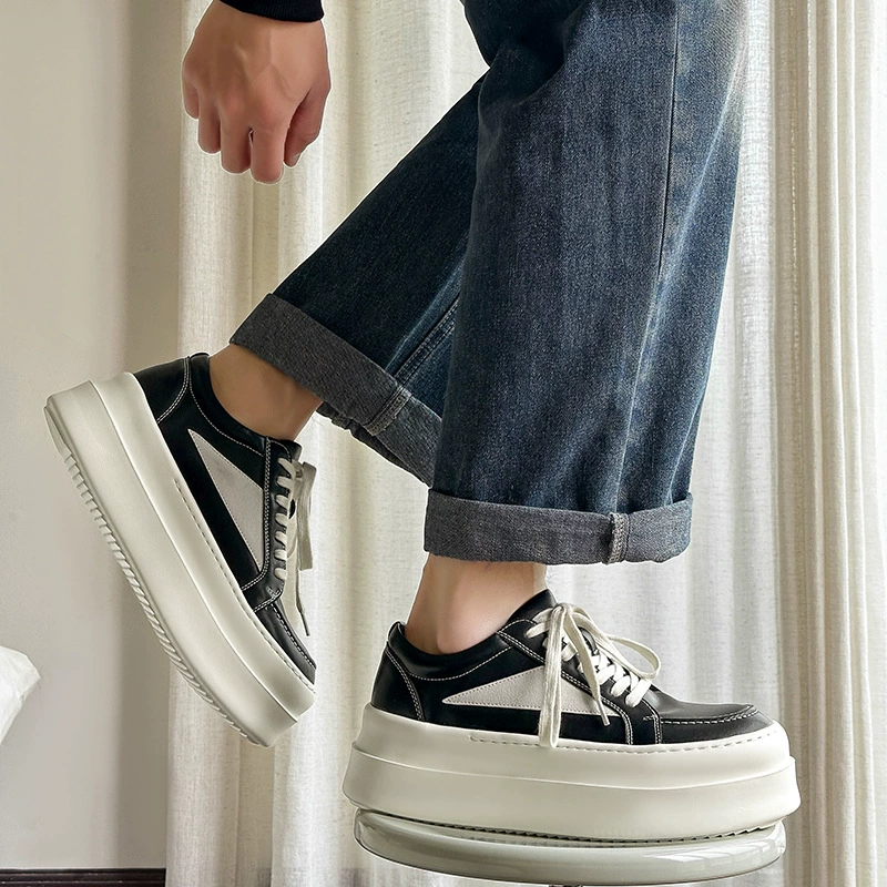 2025 Мужские кроссовки с перевернутым треугольником в американском стиле, моральные тренировочные туфли на толстой подошве, увеличивающие рост, модная универсальная повседневная спортивная обувь с низким верхом 2001 года.