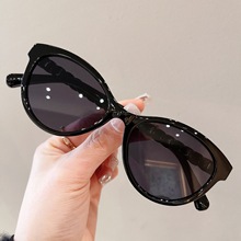 韩版时尚TR90太阳眼镜女明星网红百搭遮阳防紫外线素颜墨镜潮
