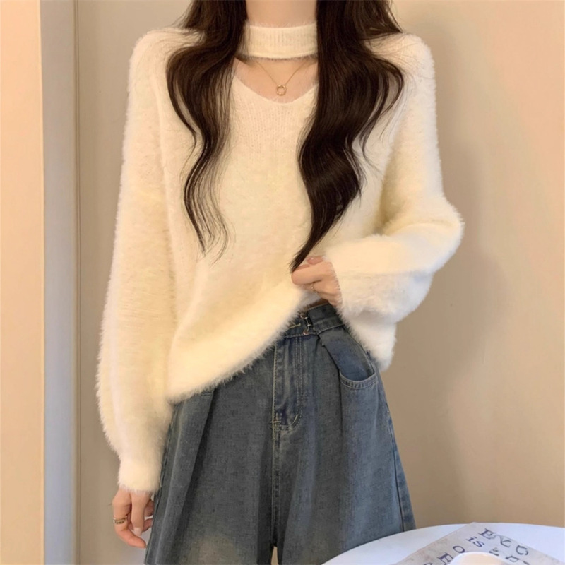 White Halterneck Mohair Sweater for Women in Autumn and Winter V-Neck Knitted Bottoming Shirt Soft Waxy Mink Velvet High-End Top