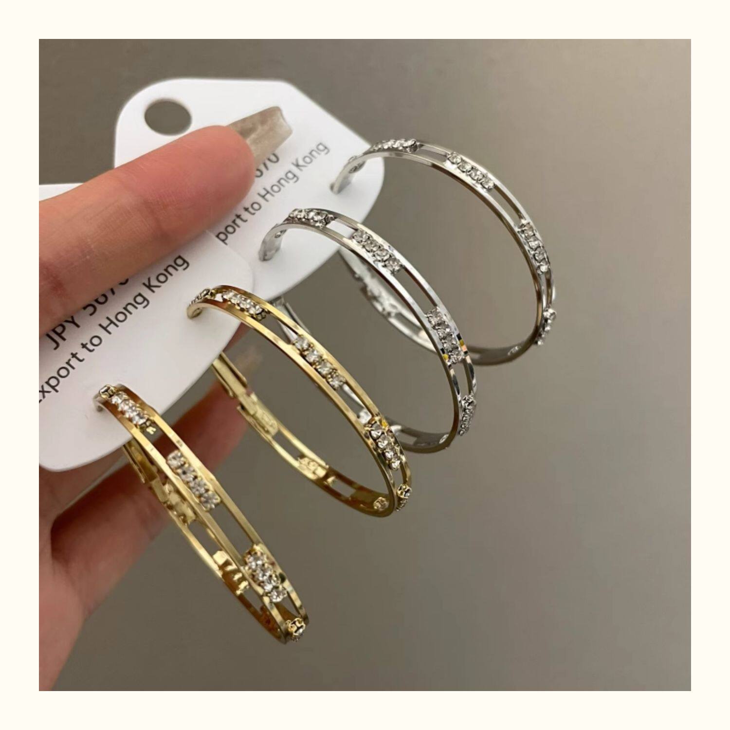 Orecchini a cerchio unici da donna con perno in argento s925_voghion.com