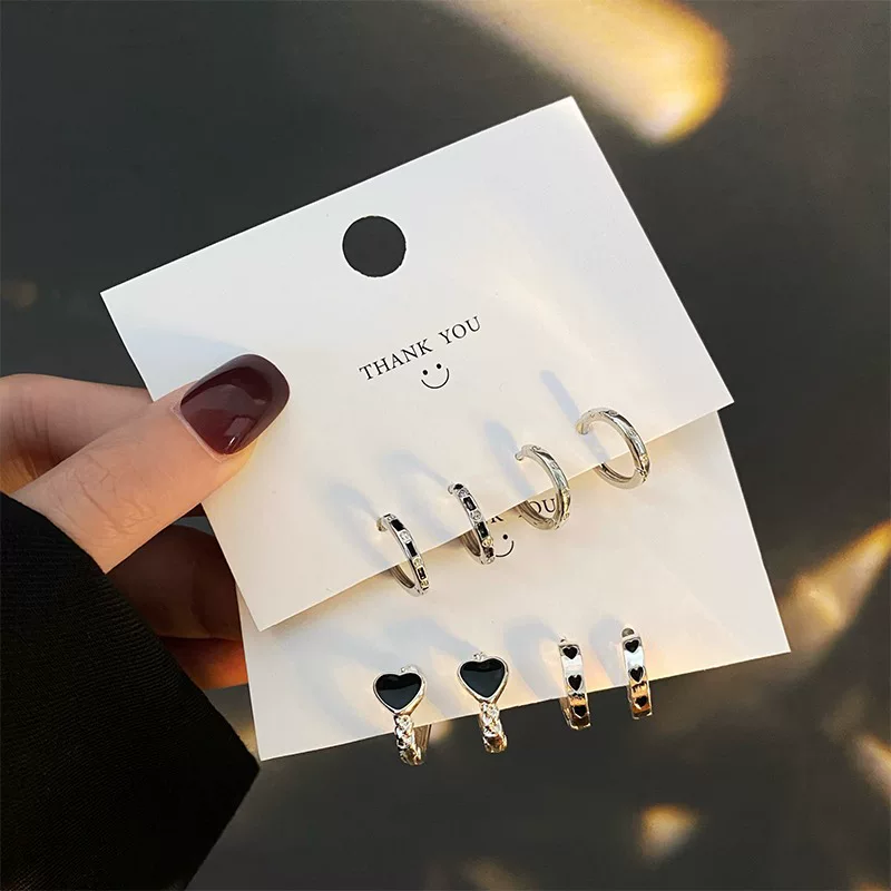 Black earrings, universal brand set, simple and elegant design