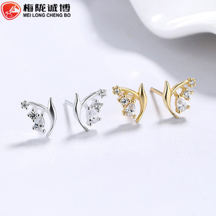 925�y��m������p�ݸ߼��ж��Ů�羳�ʯ�ƷС���OӋ�ж����
