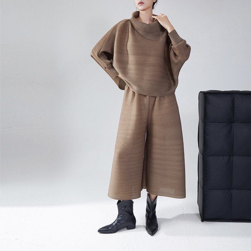 Miyake suit Women's Spring and Autumn New High Collar Loose Top Fashionable Loose plus size Slimming Wide-leg Pants Two-piece Set