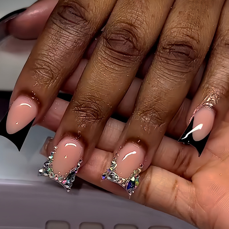 Cross-Border Hot-Selling Duckbill-Shaped Fake Nails, Simple Black Stroke Diamond Design, Wearable Nails, Removable Finished Products Wholesale