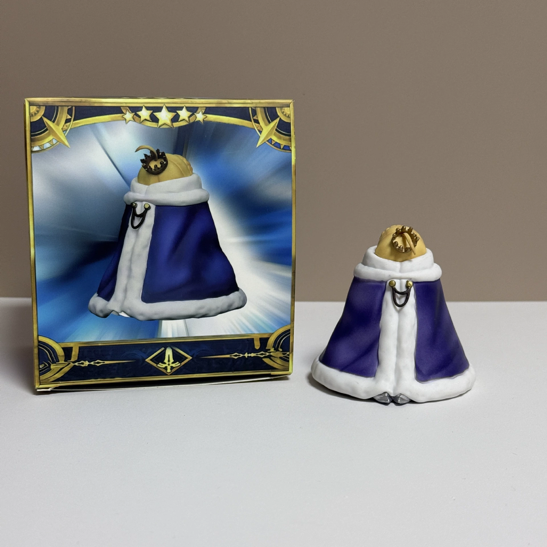Большая модель Fate Grand Order Saber Altria Q Version Saber Blanket King Potato Mine Figure.