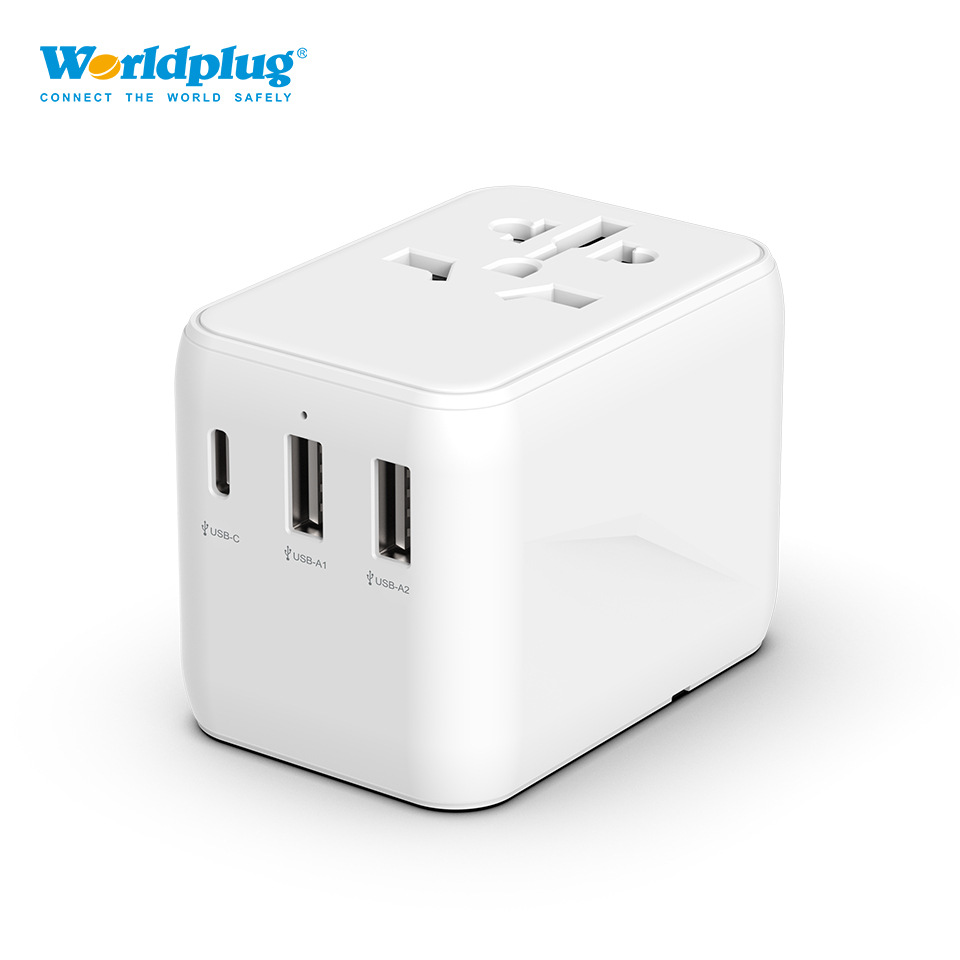 旅行插头转换器多功能插头Type-C充电器多国通用USB转换插座