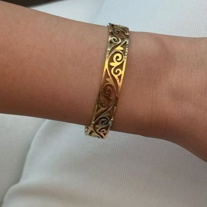 K-YM156 hollow bracelet gold
