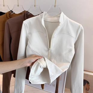 �ܲ��\�ӊA������͸���������٤���L�佡����呟��@��Ů�ӽq����