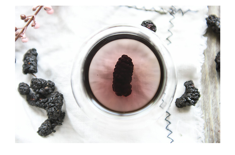 Dried Mulberry Fruit Sang Shen Zi 2500g Xinjiang Black Mulberries for Tea Snacks and Herbal Blends in use