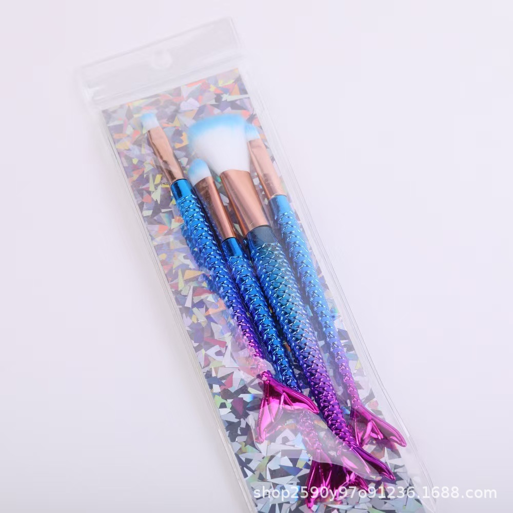 Cuatro cola de sirena transfronteriza venta caliente cepillo de maquillaje galvanizado pintura a granel sombra de ojos cepillo ceja cepillo conjunto completo de cepillo de maquillaje