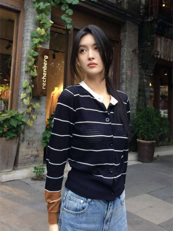 撞色条纹镂空长袖针织开衫女装早秋薄款韩系复古收腰显瘦通勤上衣|undefined