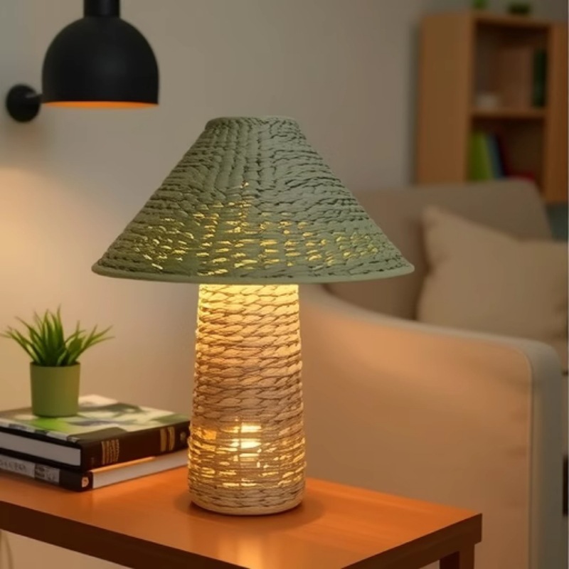 Diseñador creativo dormitorio lámpara de noche retro wabi-jifeng minimalista sala de estar sofá borde lámpara de mesa de paja nórdica