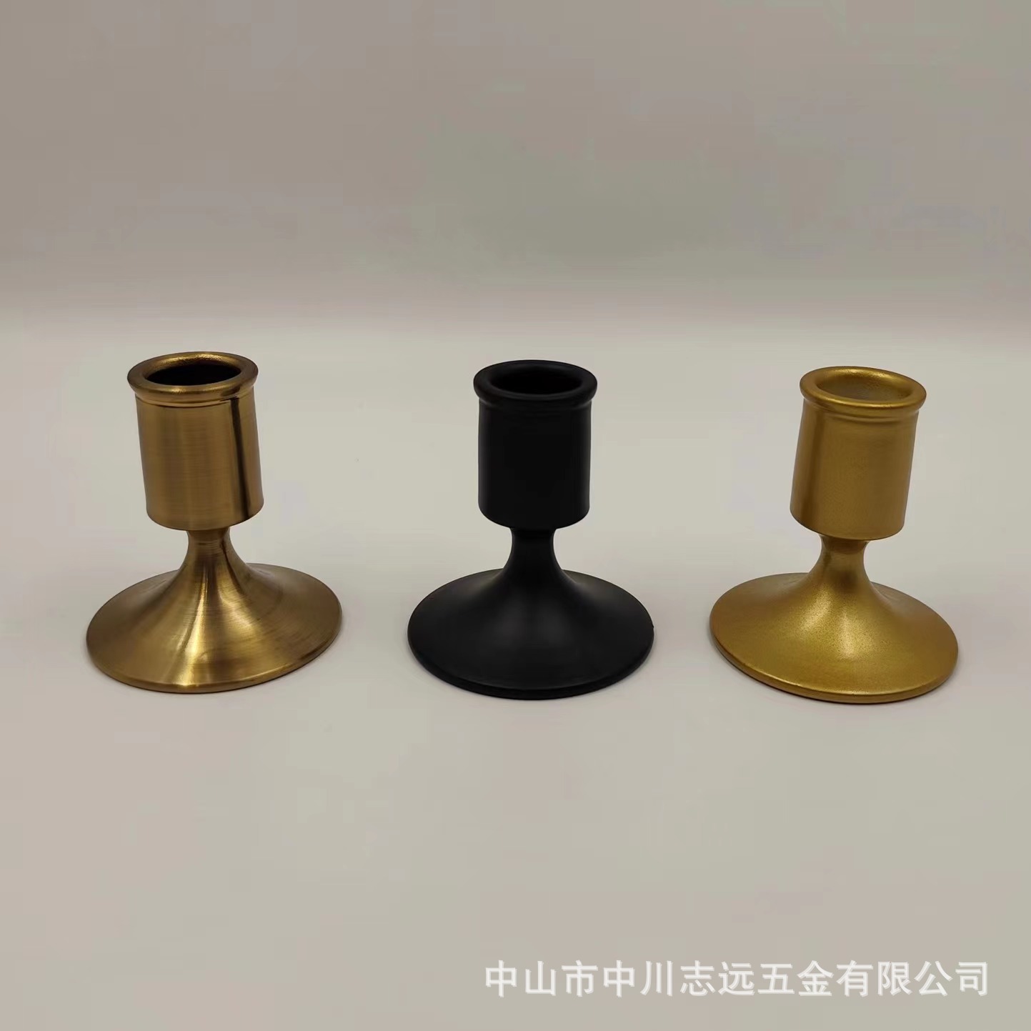 跨境爆款海外出口热销欧式蜡烛台摆件西餐装饰电镀铁艺工艺品配件