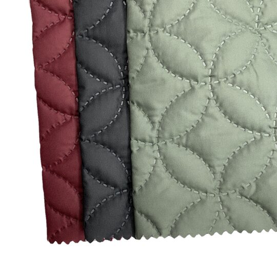 Multi-color supply 300t spring sub-textile popular flower quilting ultrasonic quilting cotton fabric down jacket cushion wholesale