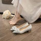 YB-A183 thick heel shoes women 2025 new bow wedding shoes bride shoes bridesmaid shoes plus size plus fat width 40-43