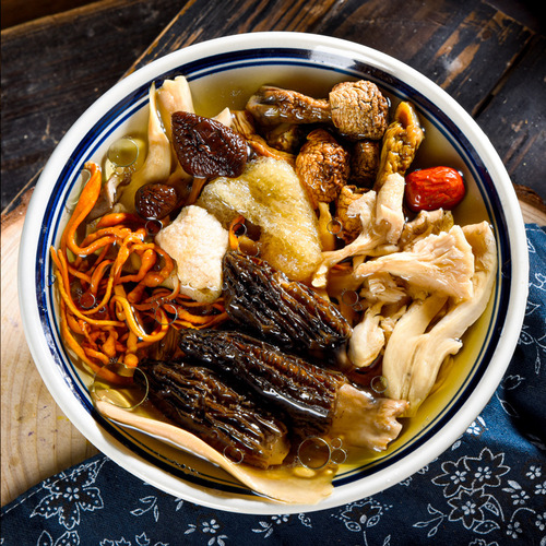 Factory Wholesale of Colorful Mushroom Soup Base, Including Morel, Antler Mushroom, Dry Matsutake, and Other Mushroom Soup Powder in Yunnan