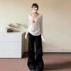 白色v领毛衣内搭打底衫女秋季2025新款慵懒风高级感修身针织上衣