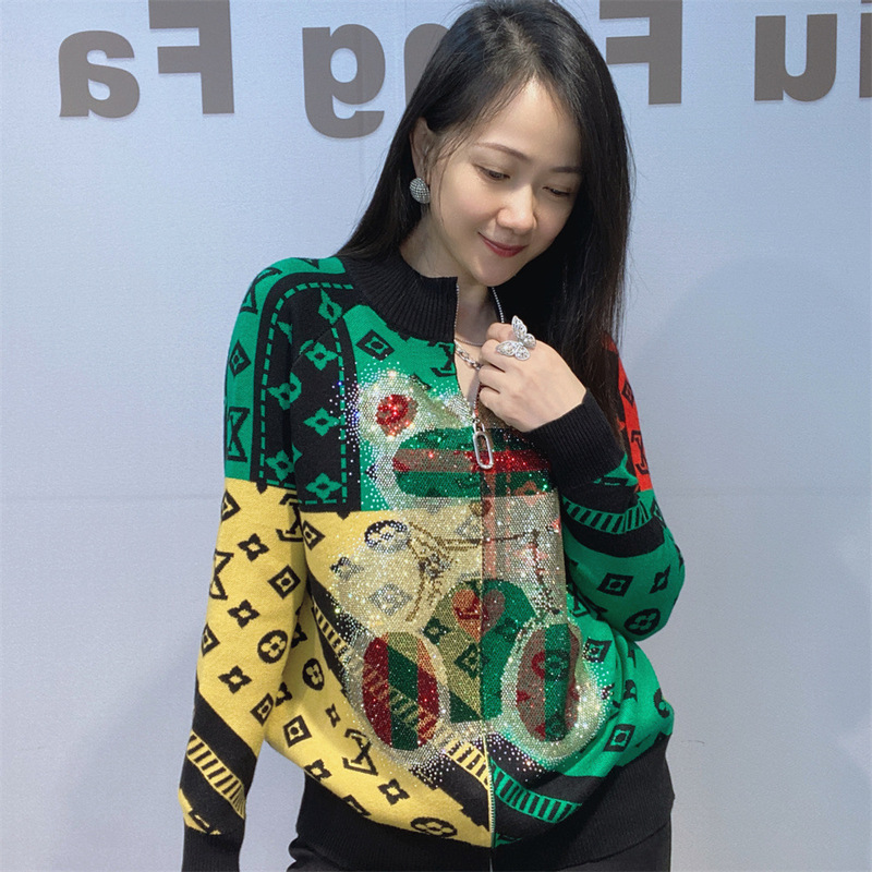 High-end women's colorful knitted sweater jacket, new autumn and winter fashion, rhinestone-embellished stand-up collar zip-up cardigan top High-end women's colorful knitted sweater jacket, new autumn and winter fashion, rhinestone-embellished stand-up collar zip-up cardigan top