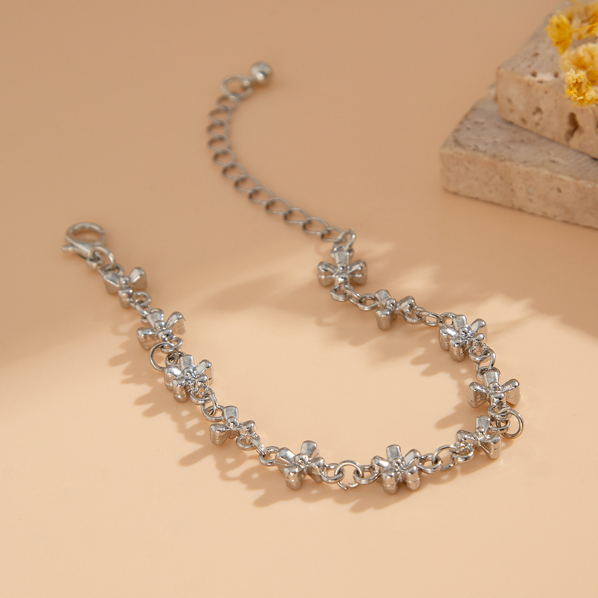 28g Weight Alloy Pendant Material Y-Necklace Classification Alloy Chain Material Tennis Chain Chain Type 1 Piece Quantity Holiday, Travel, Daily Occasion Alloy Material Cross Pattern All Seasons Season Women's Gender Plating Design Elegant Style Elegant Cross Alloy Tennis Chain Y-necklaces Wholesale 10