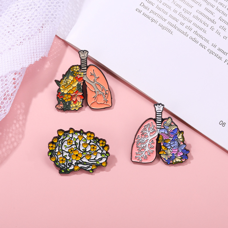 Unisex Gender Cartoon Style Pin Organ Flower Alloy Stoving Varnish Unisex Brooches