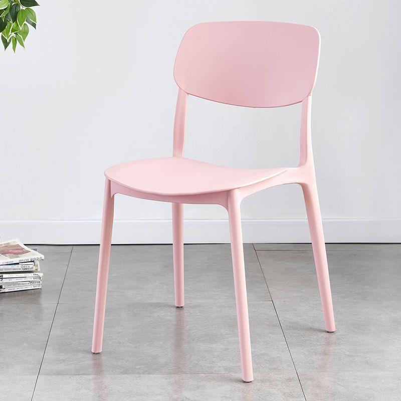 Sillas de plástico apilables respaldadas sillas de mesa de comedor gruesas taburetes de escritorio caseros plegables sillas de comedor nórdicas simples