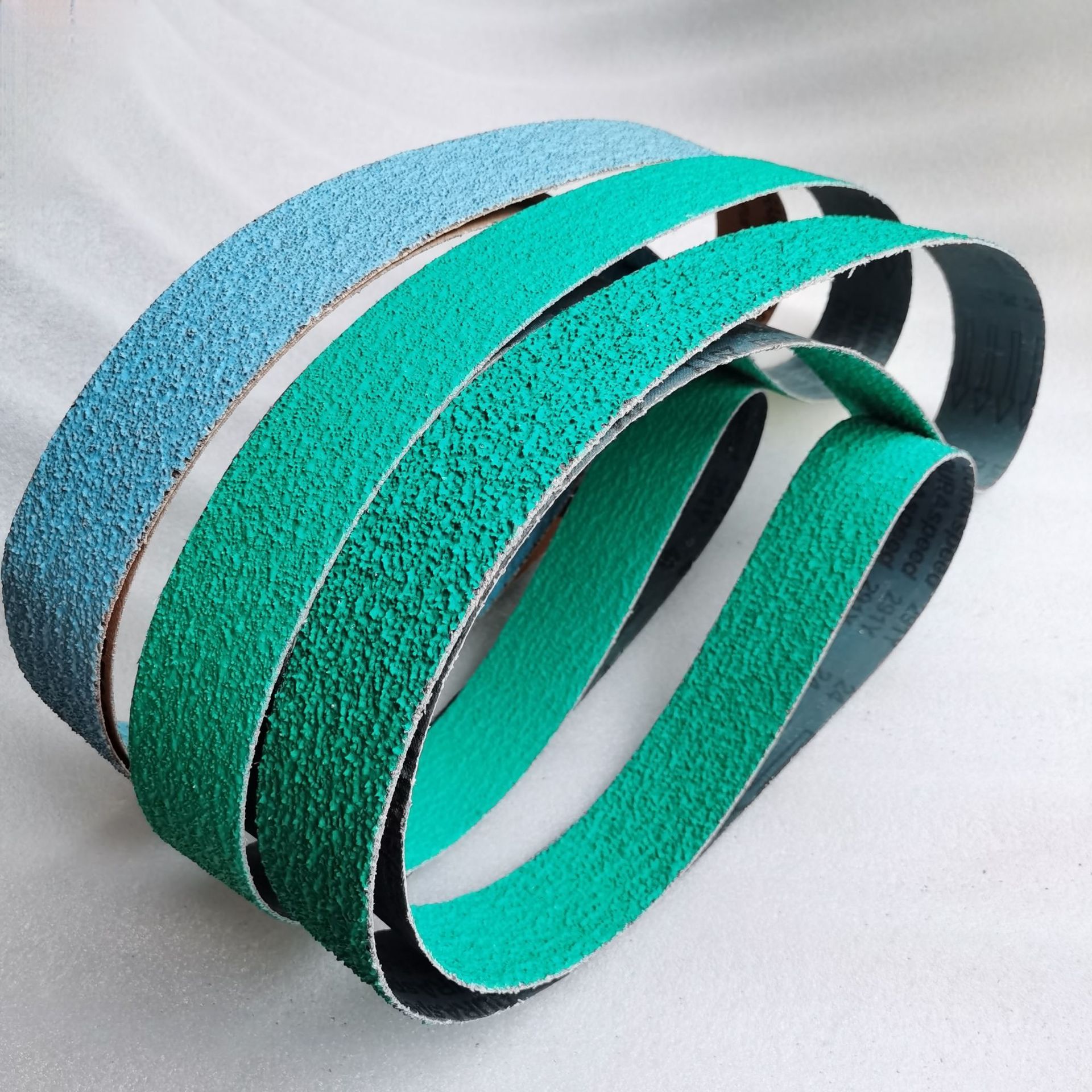 工厂直供锆钢玉砂带金属抛光砂带不锈钢抛光砂带打磨沙带蓝砂布带