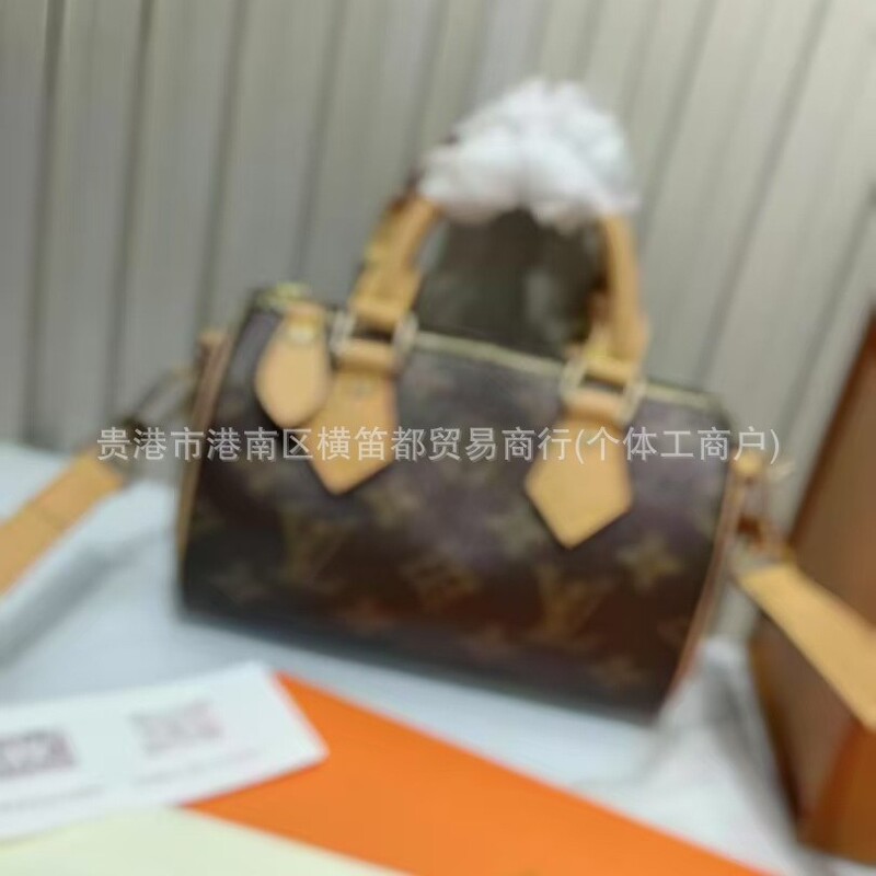 Factory Straight Hair Lvjia Pillow Classic Same Bag Shoulder Crossbody Bag Factory Straight Hair Lvjia Pillow Classic Same Bag Shoulder Crossbody Bag