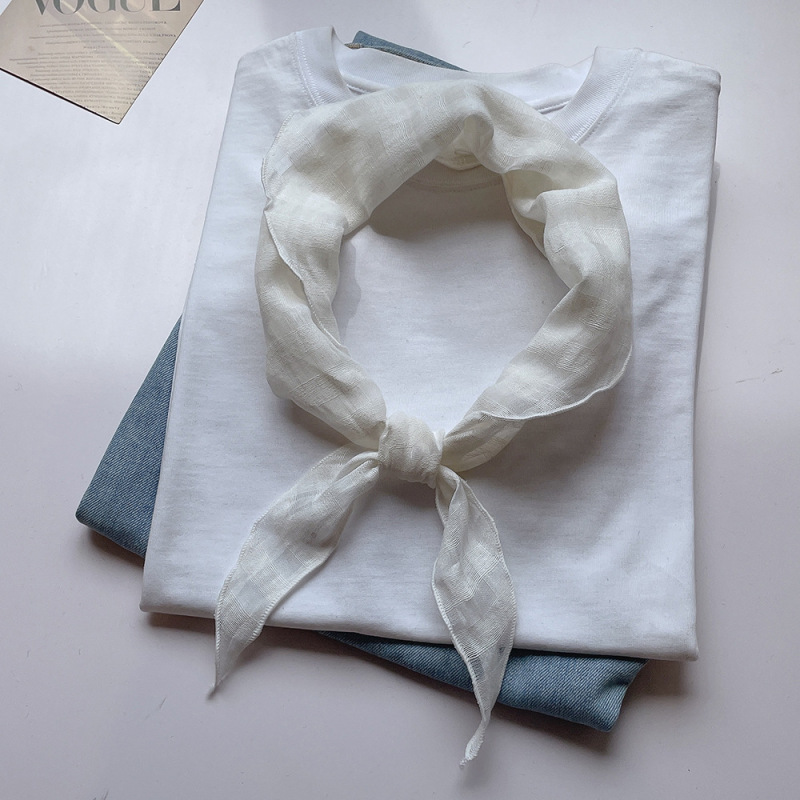 Japanese 100% Pure Linen Plaid Triangle Scarf Women's high quality Decorative Scarf Breathable and Comfortable British Hollow Scarf Japanese 100% Pure Linen Plaid Triangle Scarf Women's high quality Decorative Scarf Breathable and Comfortable British Hollow Scarf