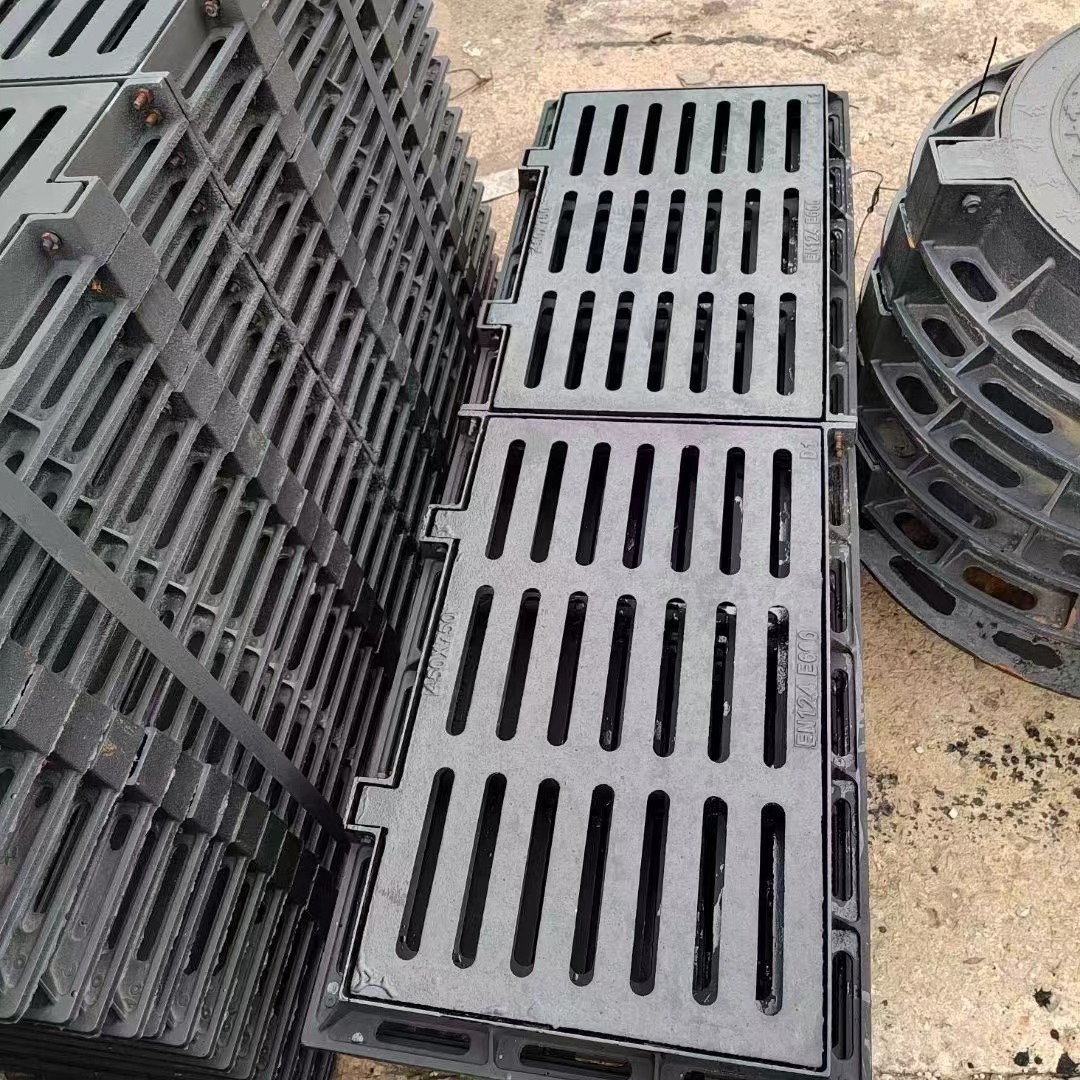 南平井盖批发450*1500 D400球墨铸铁雨水箅下水道盖板