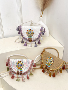Woven beach fashionable shoulder bag