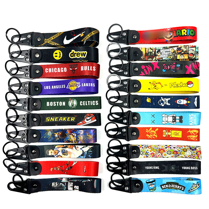 Cartoon thermal transfer keychain cartoon hand-made toy fashion play Eagle mouth buckle bag car electric motorcycle ornaments