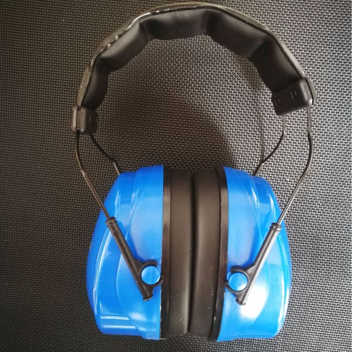 跨境隔音耳罩劳保防护耳罩防噪音工作睡眠睡觉专业听力防护耳机