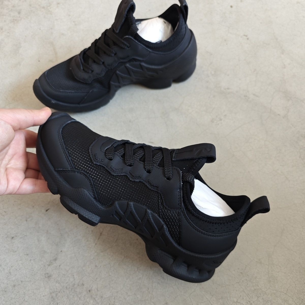 En 2026, 100 nuevos zapatos masculinos, zapatos deportivos al aire libre transpirables y casuales, zapatos casuales de verano, zapatos casuales de hombres. image 4