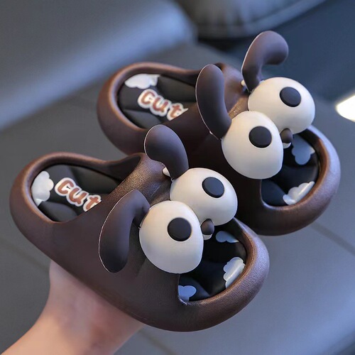 New Children's Slipper with Poop Sensation, Cute Cartoon Design for Summer, Non-Slip Indoor Shower Slippers with Soft Sole, Wholesale