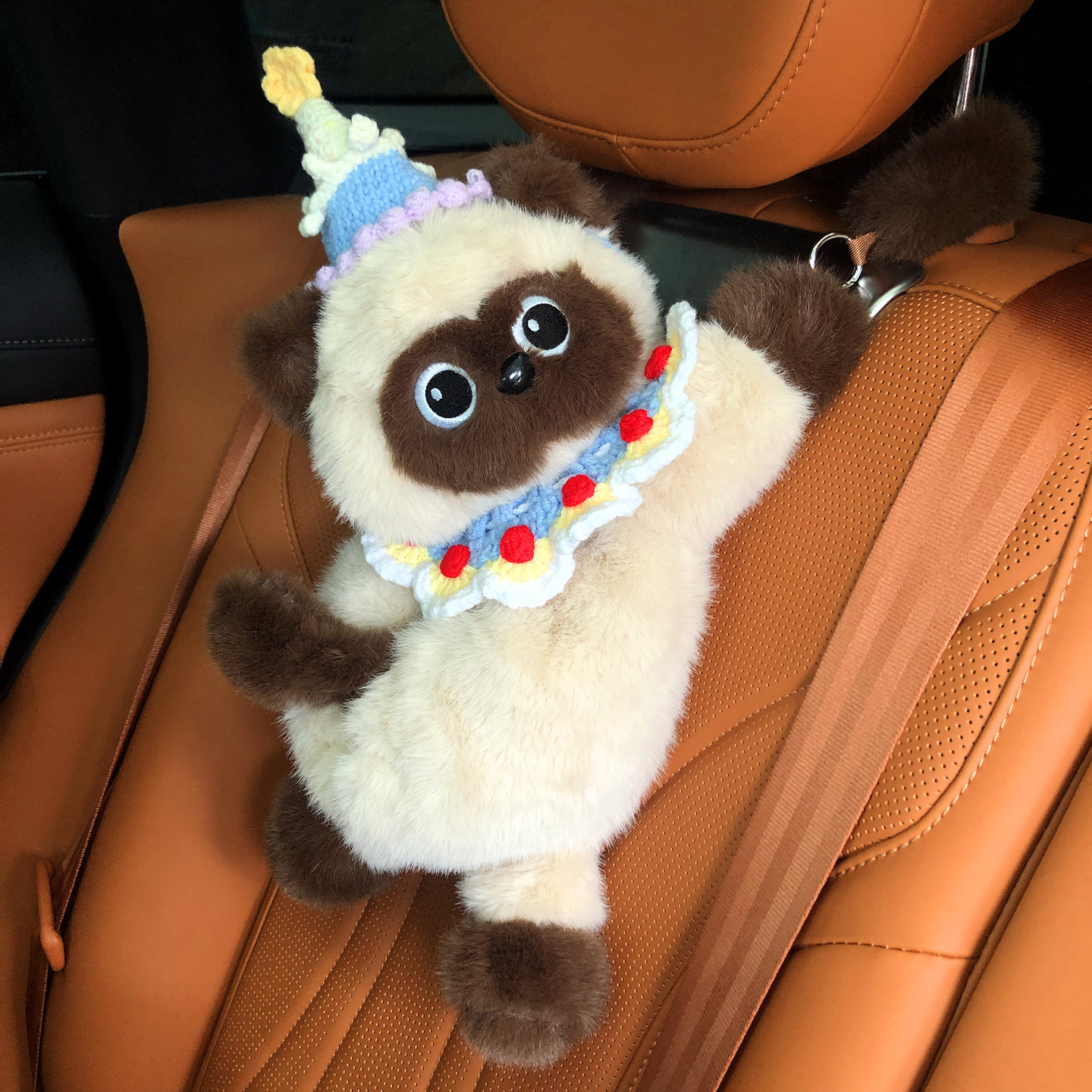 Car Tissue Box Creative Cute Plush Toy Car Interior Decoration Tissue Box Car Siamese Cat Car Tissue Box