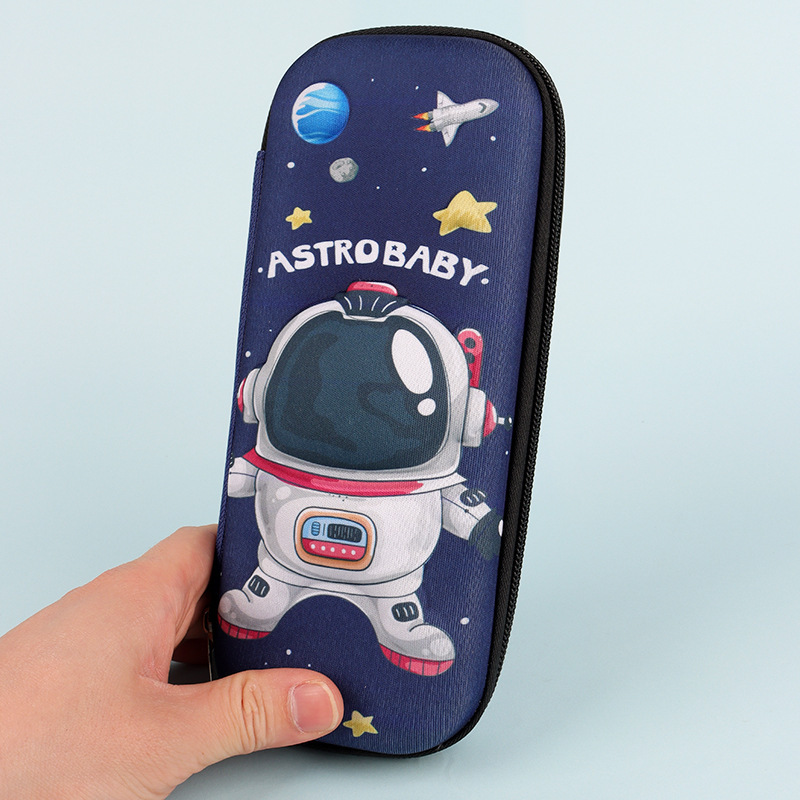 Astronautas de dibujos animados en el segundo piso de Bu + Eva