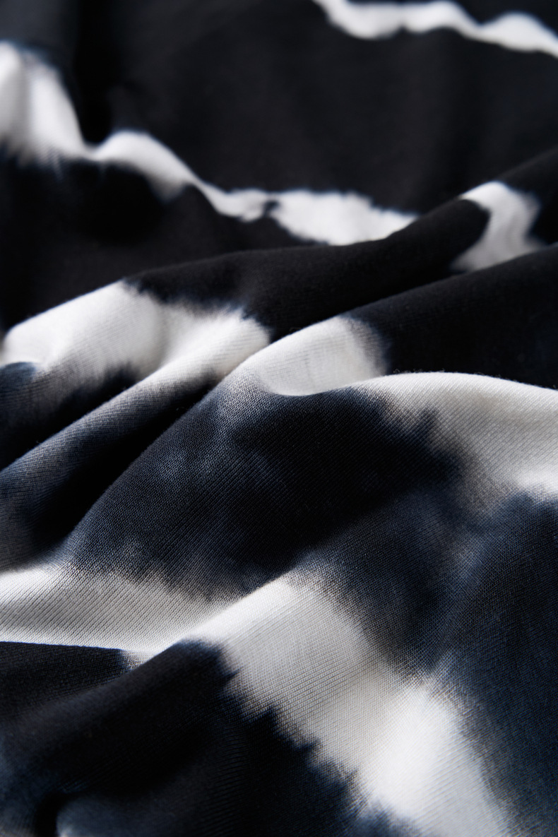 Inflation Tie-Dye Long Sleeve T-Shirt