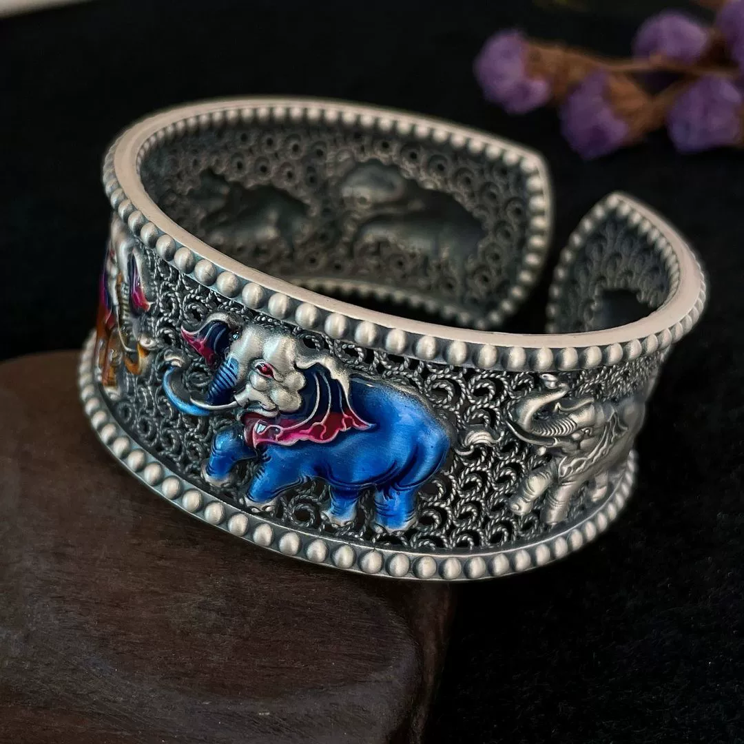 Пояс-под Bracelet?