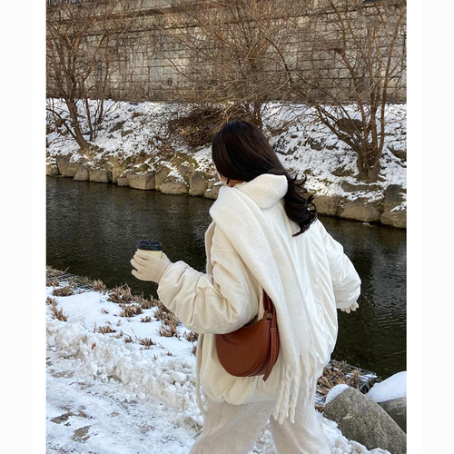 Export to France niche size ten bag half-round bag Number ten top-grain leather shoulder bag underarm saddle bag women's bag