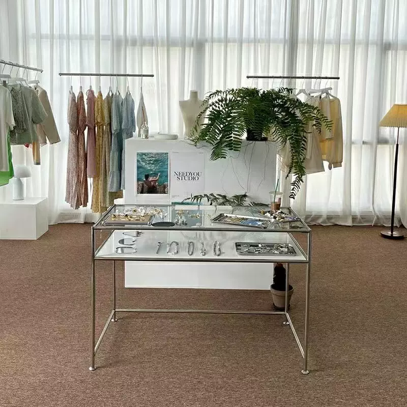 服装店饰品店中间摆放玻璃不锈钢展示台中岛流水台衣服美甲收纳柜